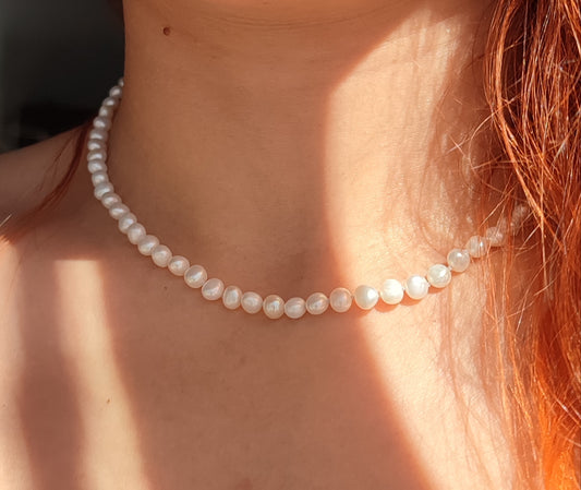 Pearl choker