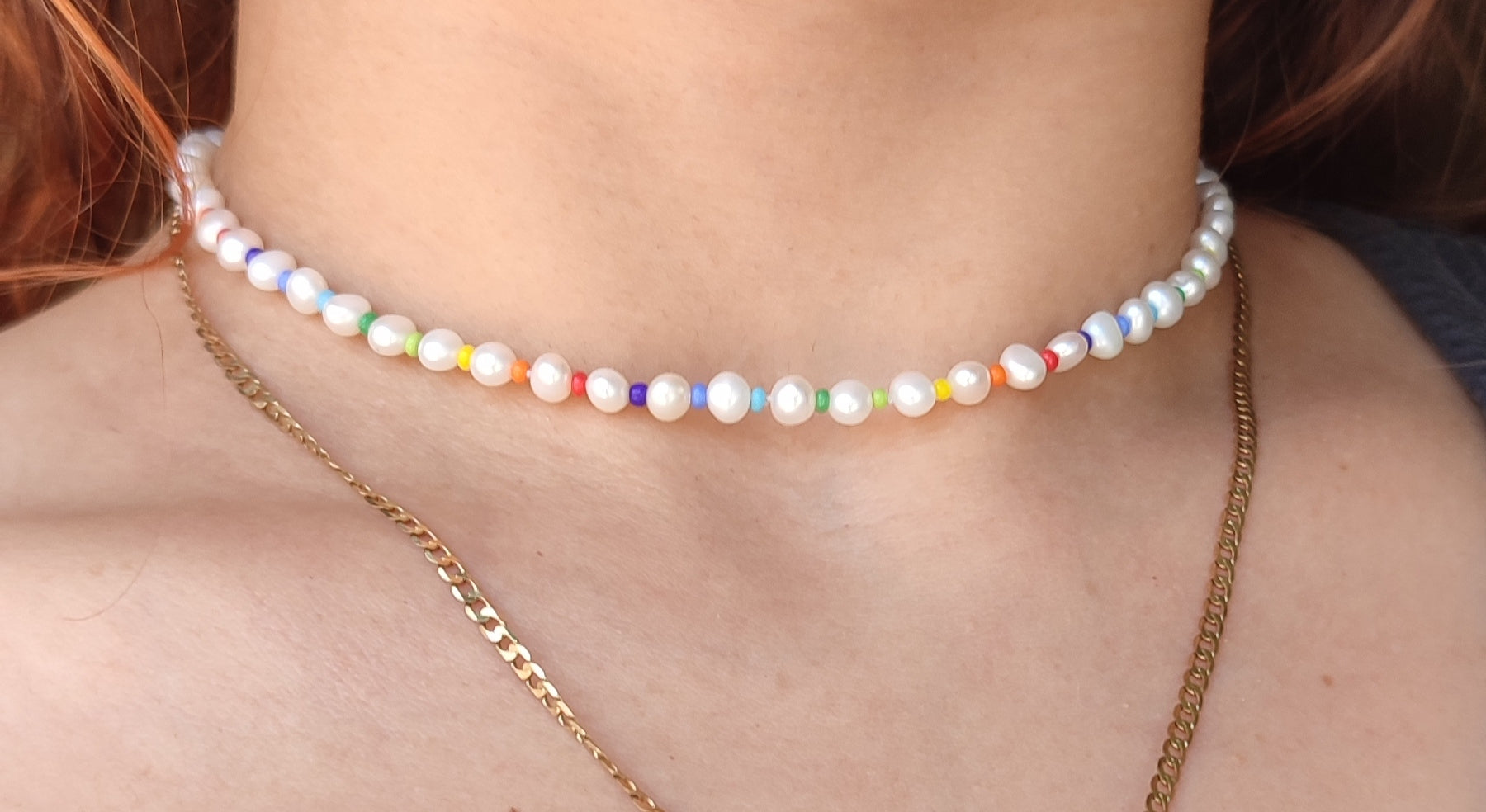 Collar con Perlas de Colores - Paquete con 12 Piezas - MIL NOVEDADES Collar con Perlas de Colores - Paquete con 12 Piezas - MIL NOVEDADES